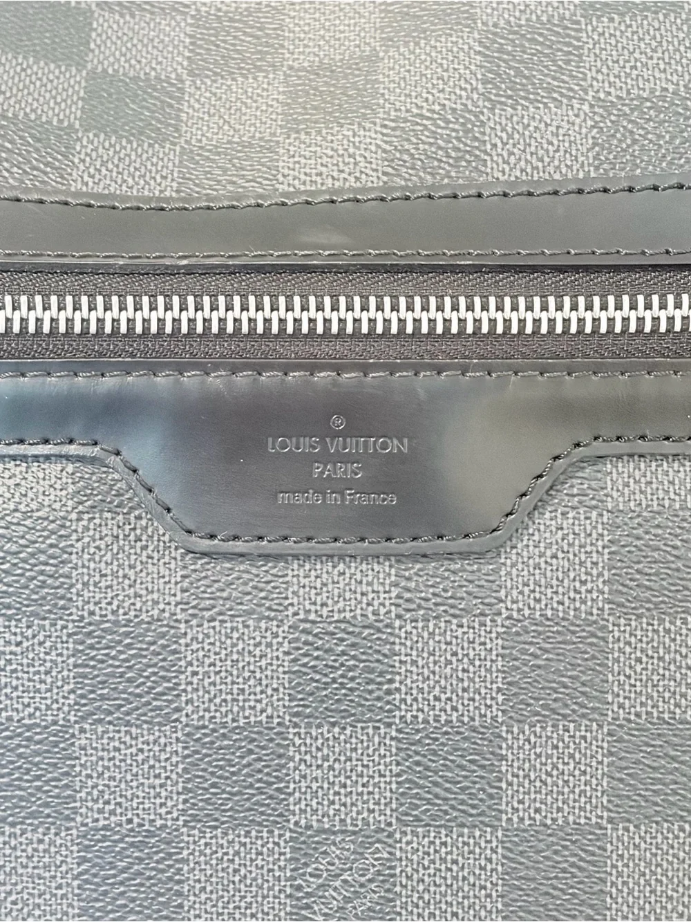 Louis Vuitton Mick GM Messenger Luxe Bag Damier Graphite Canvas Travel Crossbody